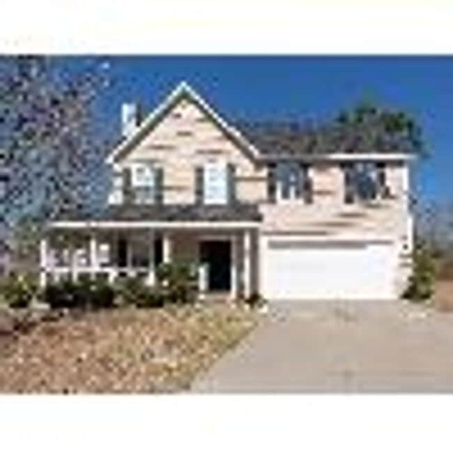 Building Photo - 3Bed/2.5Bath 2000 sq ft home located in Meyers Creek
