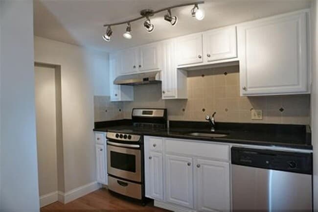 Photo - 192 Central St Unit B