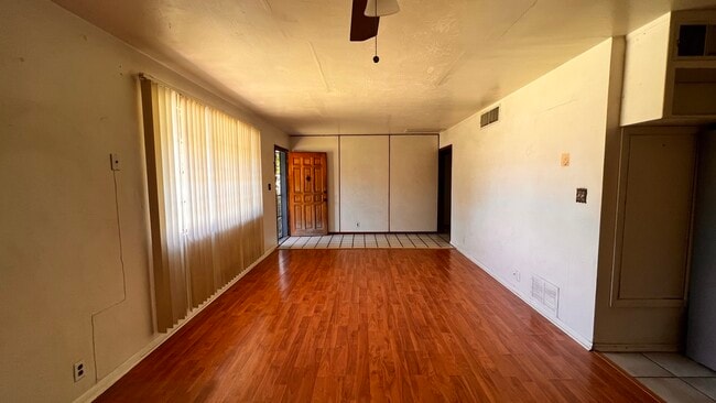 Photo - 1455 E Cedar St