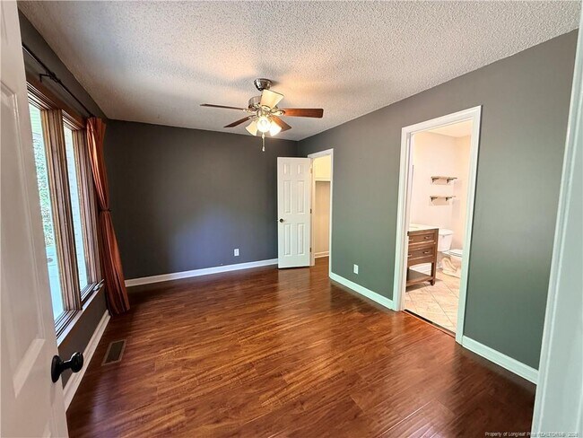 46 Shadow Dr
