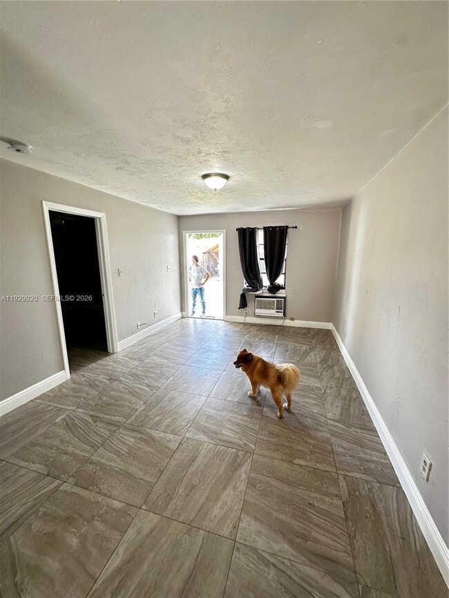 Photo - 2120 NW 4th St Unit 2