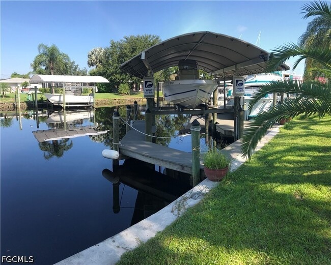 2143 W Tobago Cir