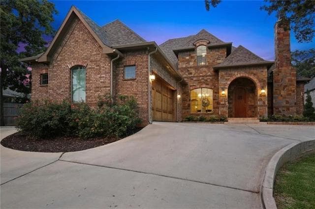 6801 Woodland Hls Dr  