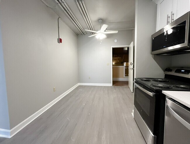Photo - 1400 Cumberland St Unit 302