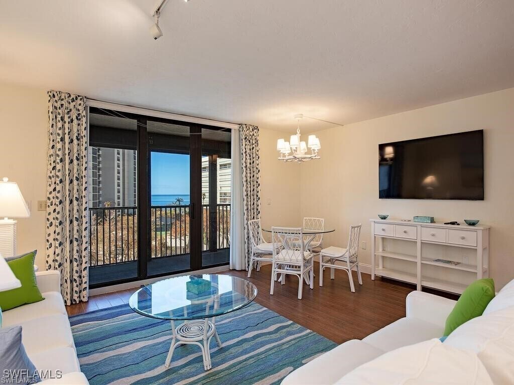 Photo - 11030 Gulf Shore Dr Unidad 504