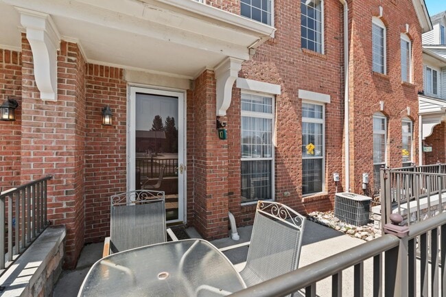 Photo - 17 N Squirrel Rd
