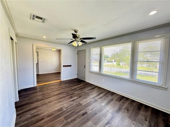 Photo - 628 Radiance Ave