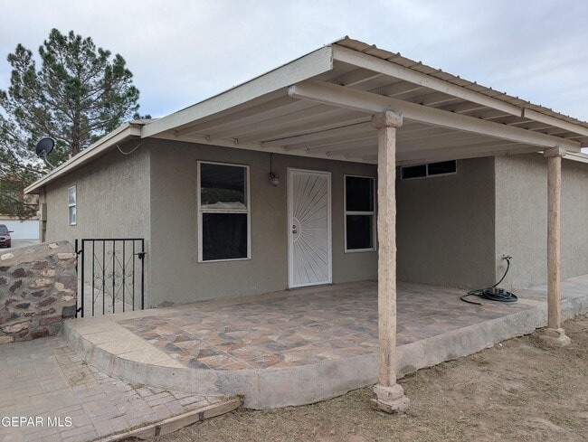 Photo - 5857 W Valley Cir