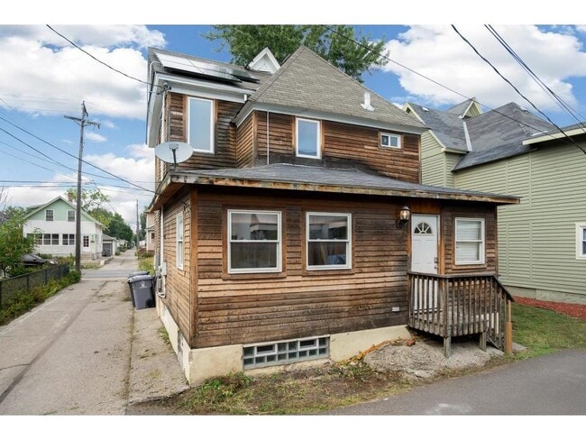 Building Photo - 809 W 28th St Unit B Rental