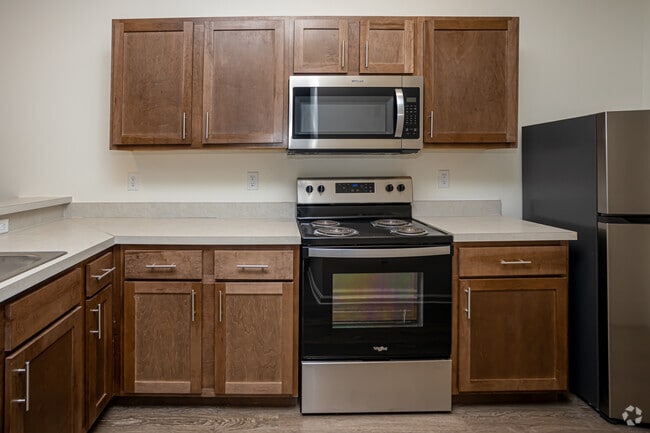 3BR, 2BR - 1,273SF