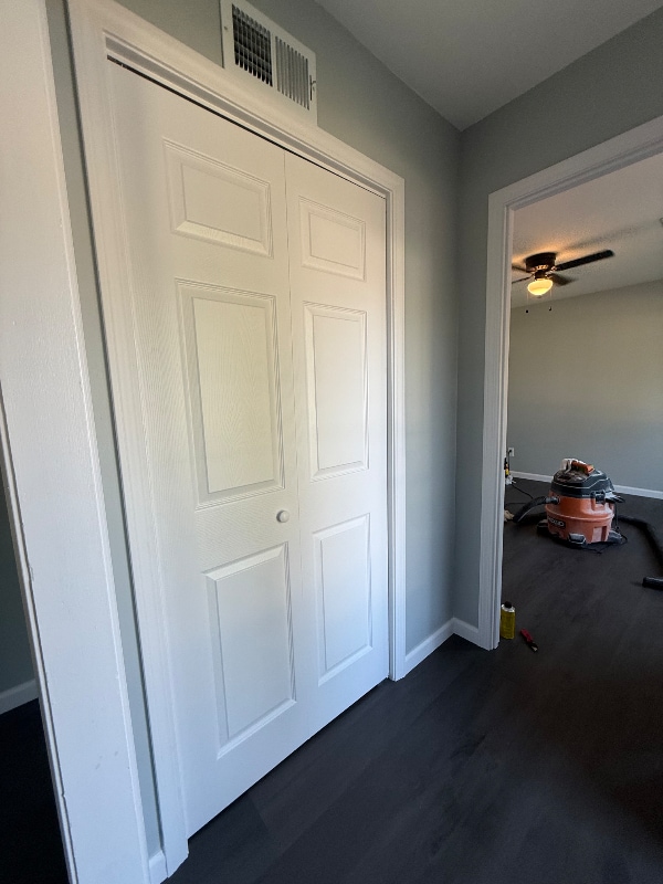 Photo - 2944 Indianola Dr