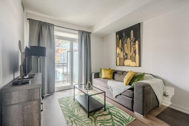 Building Photo - 110 Eglinton Ave E Unit ID1345814P