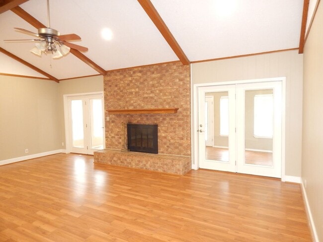 Photo - South Tyler, Beautiful 3 Bedroom, 2 Bath Home with RV Parking!