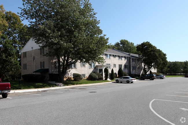 Cedar Tree Village Apartments