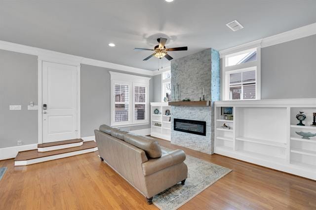 Photo - 209 Cody Hunter