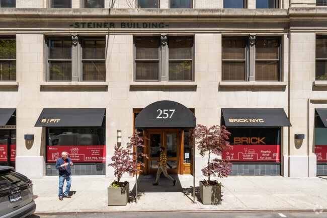 Photo - The Steiner Building