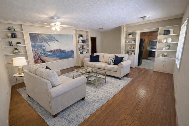 Photo - 903 Lamonte Ln