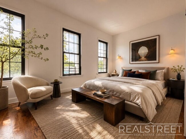 Photo - Available Now | Flexible 2BR / Flex 3BR Near the L