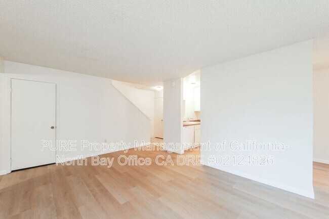 Photo - 1970 Knolls Dr