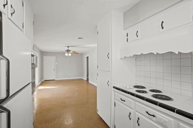 Photo - 7019 Langdon Ln