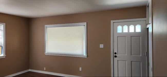 Building Photo - 5354 N 50th St Rental