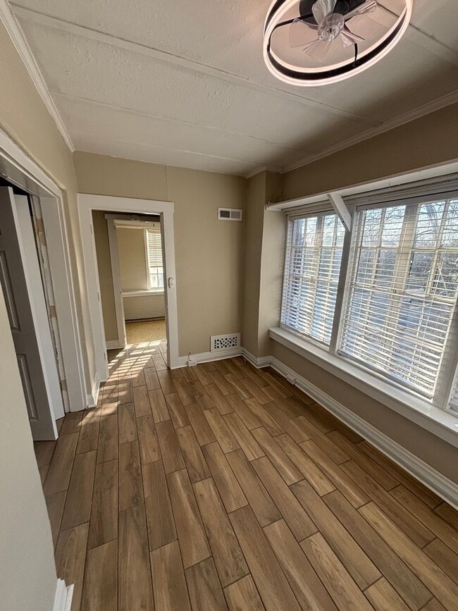 Photo - 2091 Iuka Ave Unidad 2091 #A