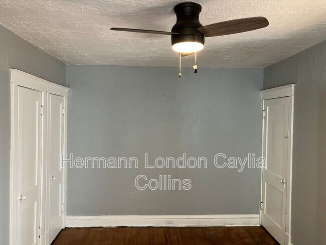 Photo - 3753-3755-3755 Dunnica Ave