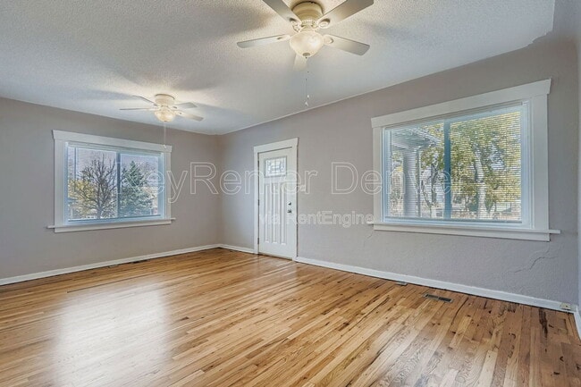 Photo - 4195 Zenobia St