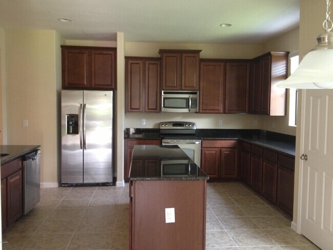 Photo - 343 Adamo Way