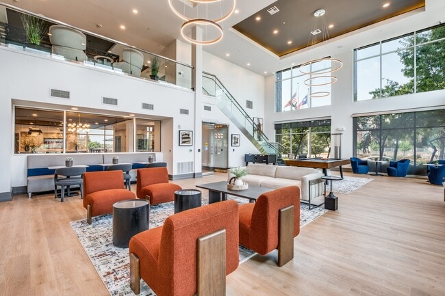 Fountain Pointe Las Colinas