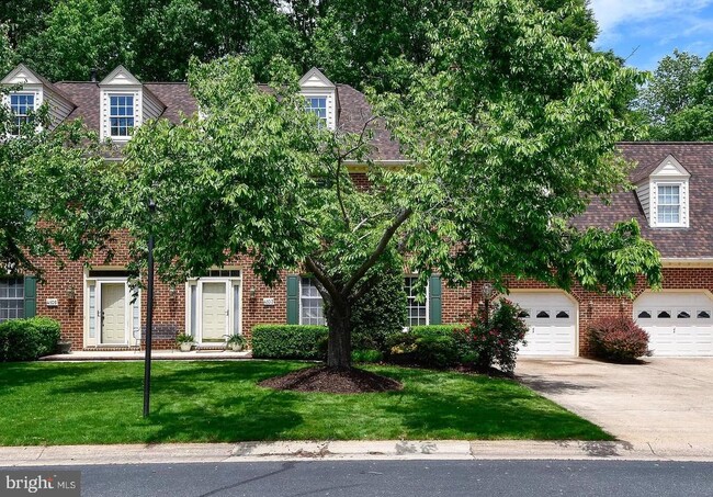 Photo - 4103 Corbin Hall Ln Townhome