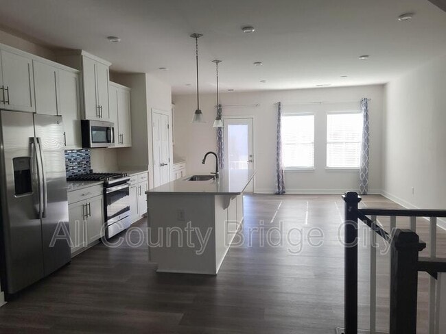 Photo - 126 Rollins Ave