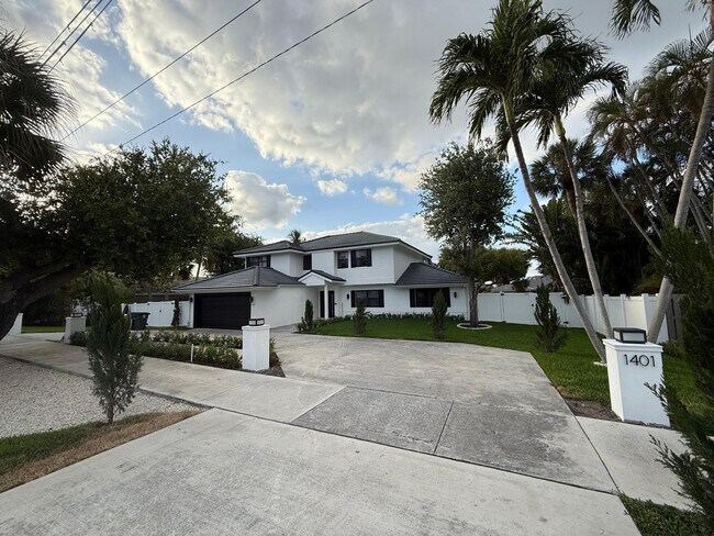 Photo - 1401 SW 18th St