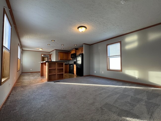 Photo - 2021 Lark Ln NW