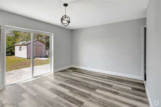 Building Photo - 3389 Dunbar St Rental