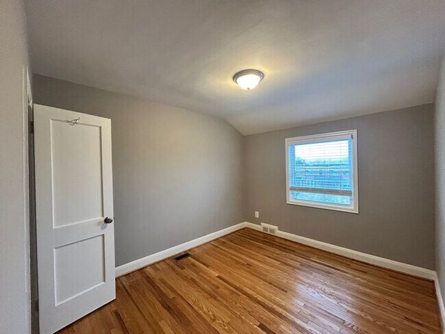 Photo - 3 Bedrooms in Parkville MD