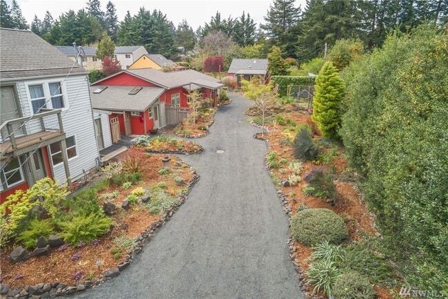 Photo - 719 Division St NW Unit #7