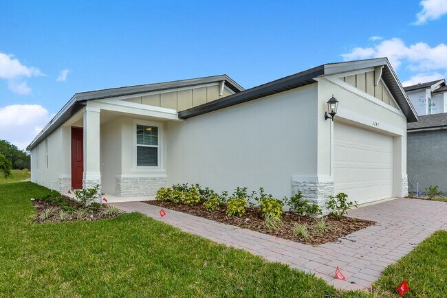 5247 Meredrew Ln