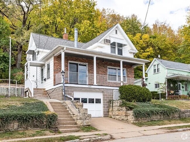 Building Photo - 1629 Prescott St Rental
