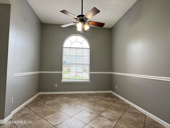 Photo - 9841 Staple Inn Ct