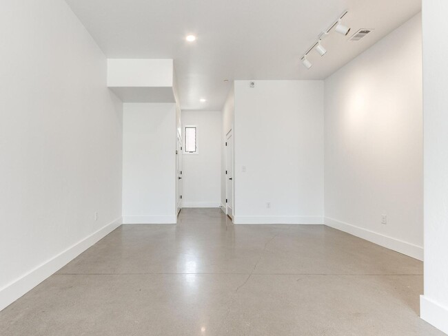 Photo - High Traffic Office Space in Beautiful Wheeler District of OKC