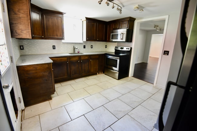 Photo - 1207 Keller Ave