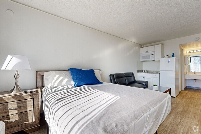 Studio, 1 BA - 250 Sq Ft