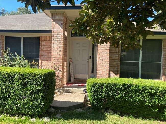 Photo - 1209 Wood Creek Dr