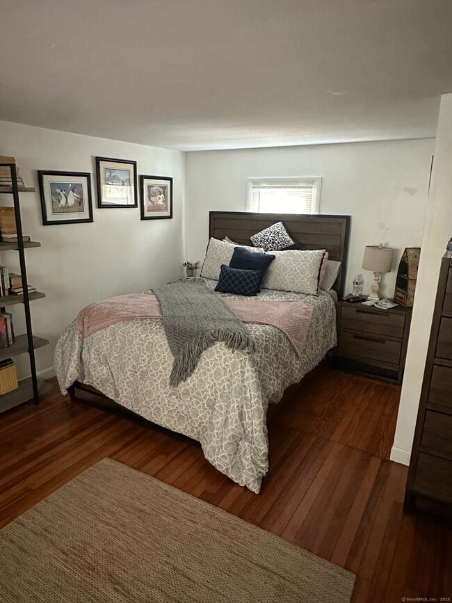 Photo - 1110 Poquonnock Rd