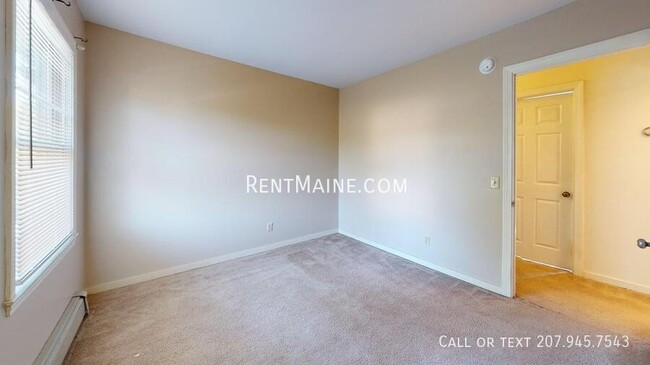 Photo - 71 Valley View Ln Unit B
