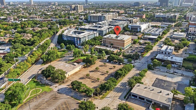 3401 Louisiana St Unit 209