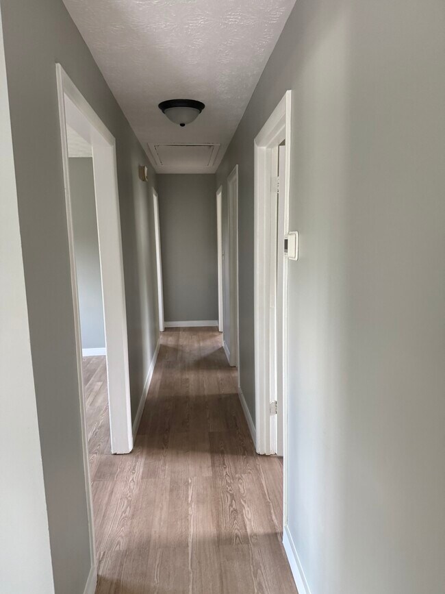 Photo - 114 Waveland Ave