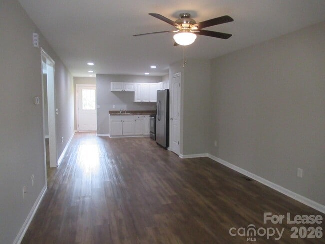 Photo - 4584 Maiden Hwy
