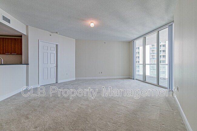 Photo - 241 Riverside Dr Unit 807